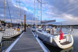 Visitor Pontoon South at Buckler's Hard Yacht Harbour