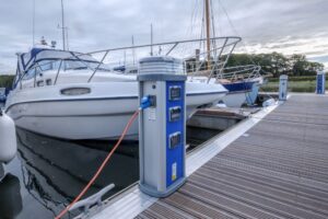 Spring sailing at Beaulieu